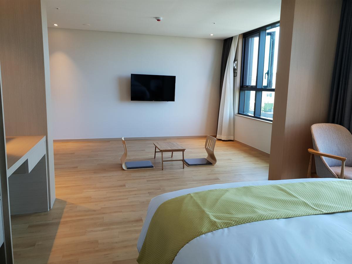 Hotel Winstory Seogwipo Exterior photo