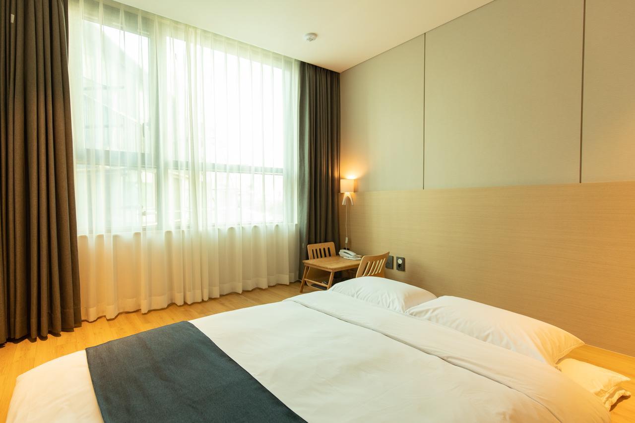 Hotel Winstory Seogwipo Exterior photo
